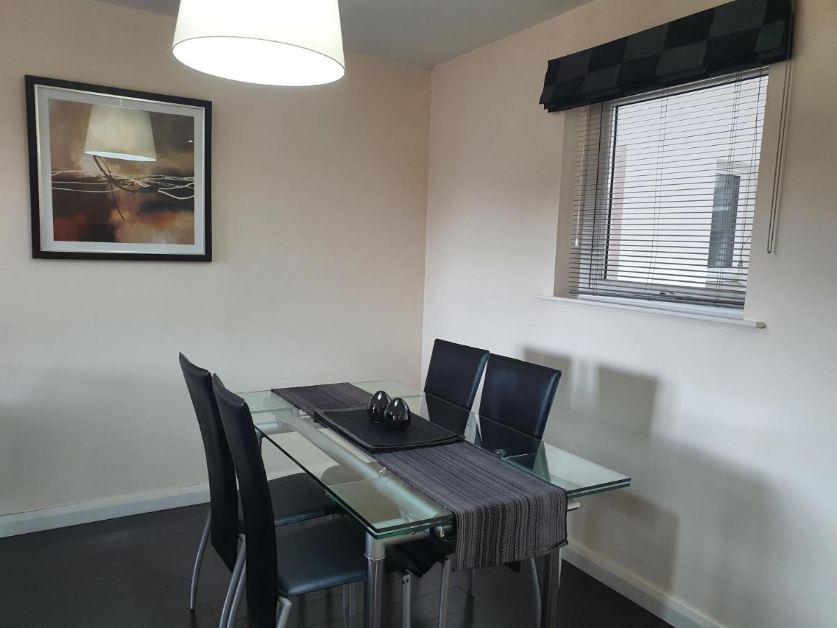Library Square Penthouse Daire Belfast Dış mekan fotoğraf